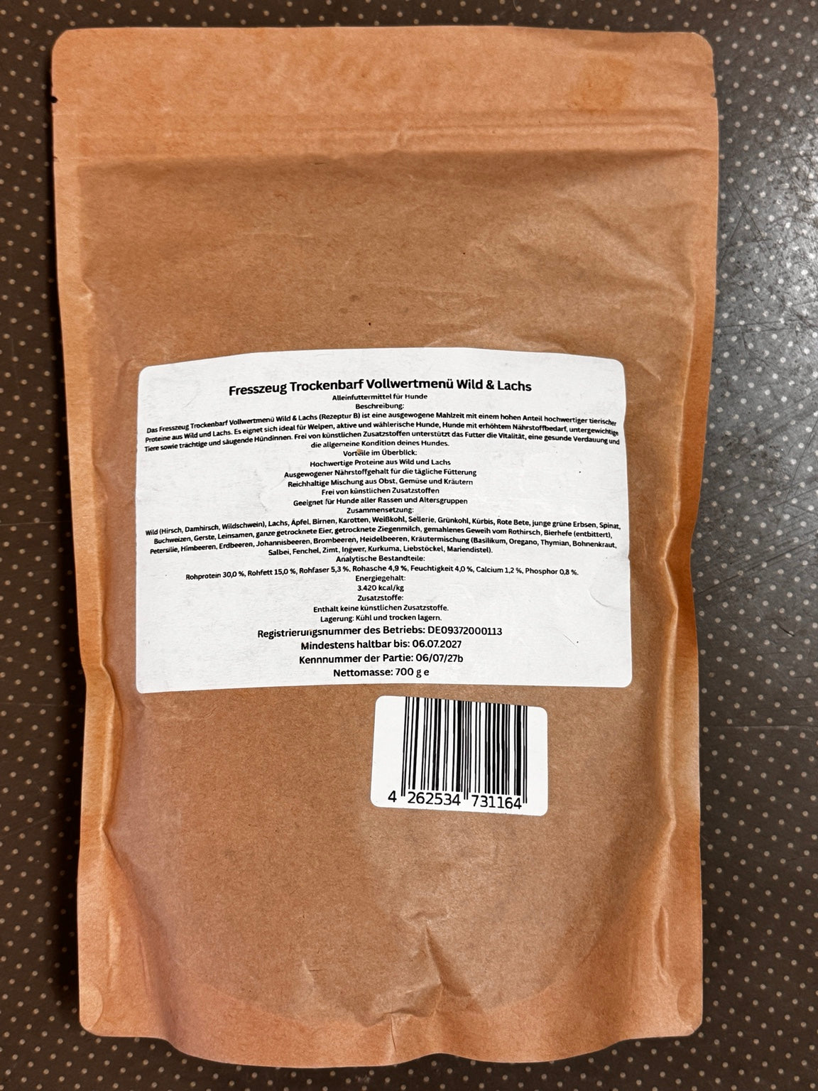 FressZeug Trockenbarf wild-lachs 700 g hinten